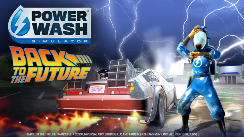 Un personaje de PowerWash Simulator con un traje azul se encuentra junto a un Delorean sucio con rastros de fuego.