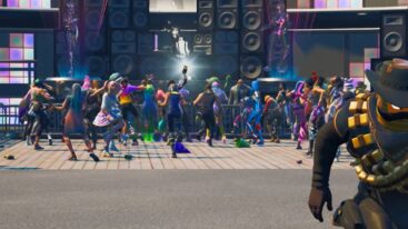 Fortnite People Listening To Music While Sneaky Pancake Runs Off