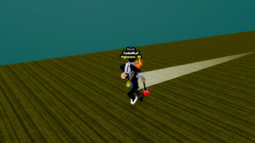 Roblox Five Nights Race Simulator Avatar Wearing Silver Helmet And Claw Arm Running Down Green Carpet